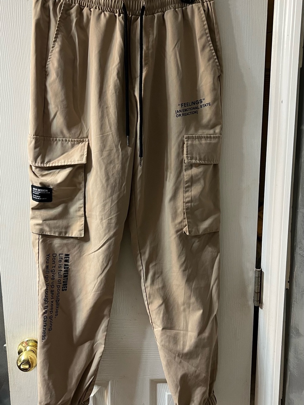 Men’s Small New Design Cargo Jogger Pants with Text Detail